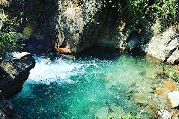 Menikmati Keindahan Curug Leuwi Hejo